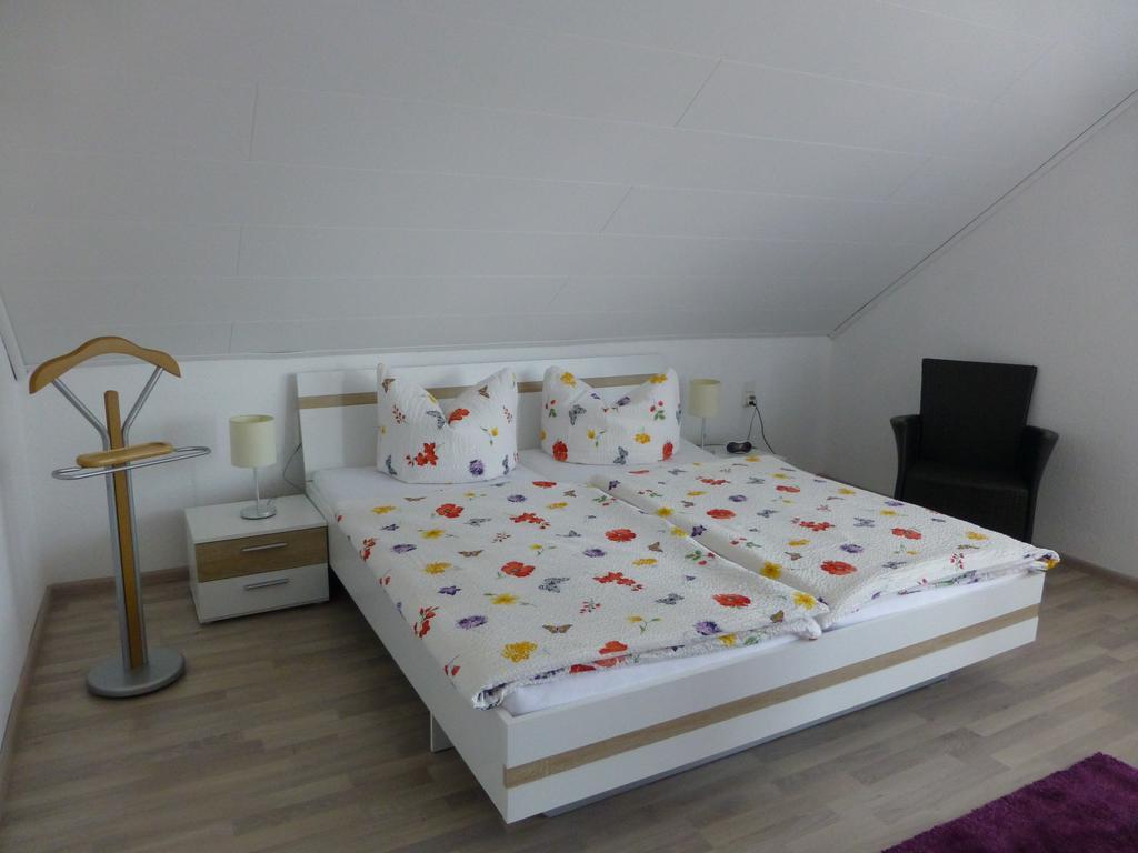 Ferienwohnung Irmgard Und Ferienwohnung Gerlinde Waldbrunn  Værelse billede