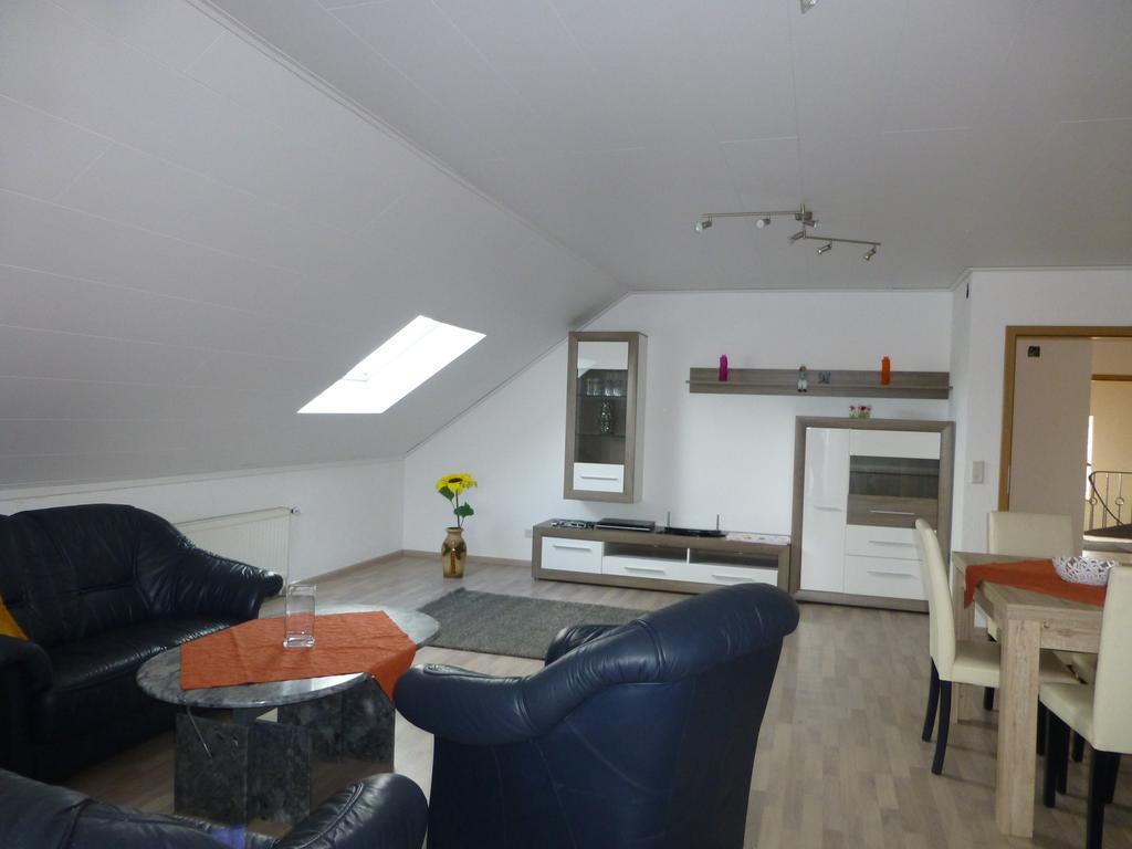Ferienwohnung Irmgard Und Ferienwohnung Gerlinde Waldbrunn  Værelse billede